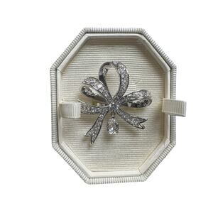 Swarovski Volta Cocktail Ring Bow White Crystal Rhodium Plated 58